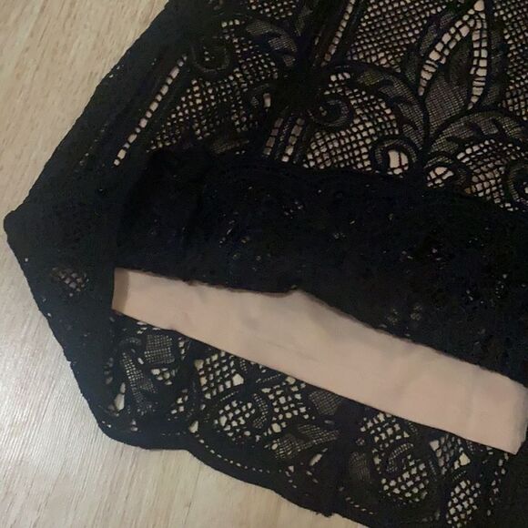 NWT Forever 21 Thick Black Lace Dress - Picture 6 of 10